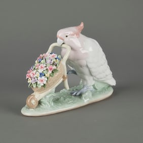 Lladro "How Skillful" Porcelain Bird Figurine
