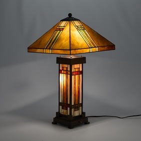 Craftsman Tiffany Style Stained Glass Lamp