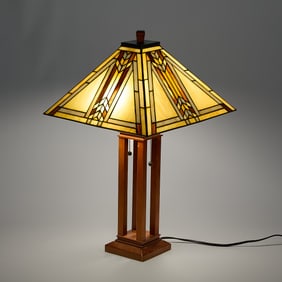 Craftsman Tiffany Style Stained Glass Lamp