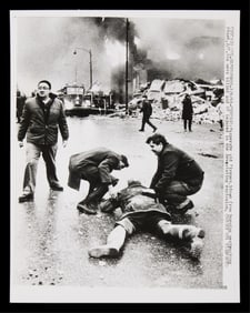 Press Photo Chicago Mickelberry Explosion 1968