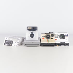 Group 3 Polaroid Cameras, Film, & Photo Clicker