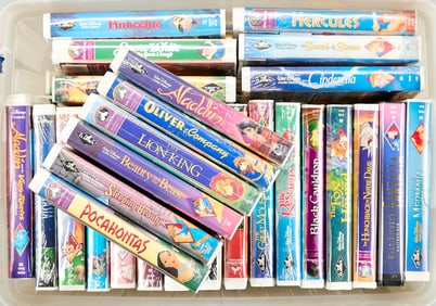 Large Assorted Grp Disney Movie VHS Tapes
