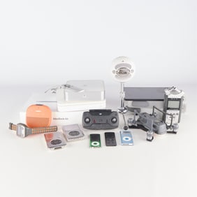 Grp Assorted Tech Devices, iPods, & iPad