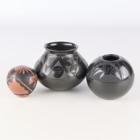 3 Southwest Pueblo Pottery & Blackware Ceramic Pots