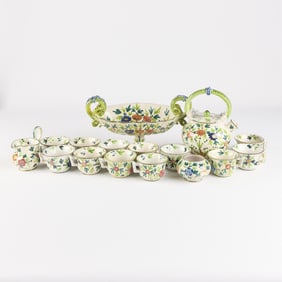 16 Pcs Italian Majolica Pottery Tea Set