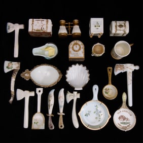 21 Milk Glass Souvenirs Incl. Opera Glasses