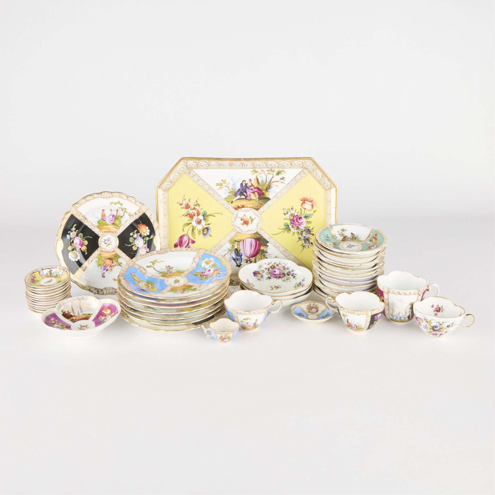 45 Pcs Helena Wolfsohn After Meissen Tableware (1 of 6)