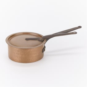 Antique 10" Lidded Copper Saucepan Pot