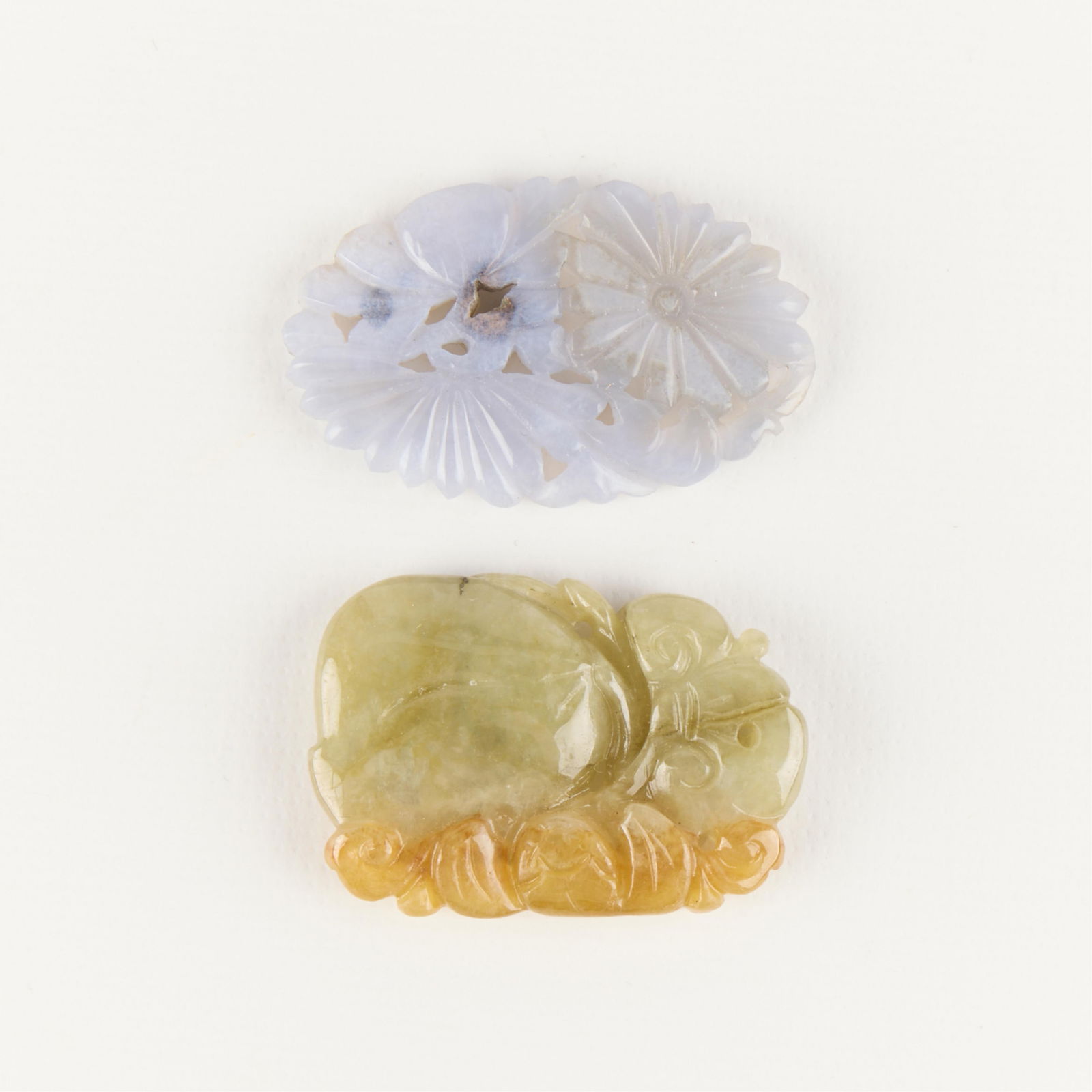 2 Antique Chinese Carved Jadeite & Agate Plaques (1 of 4)