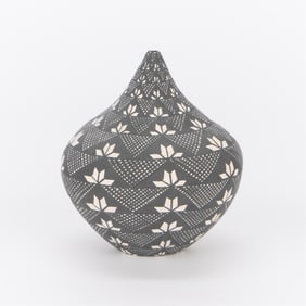 Sandra Victorino Pottery Vessel