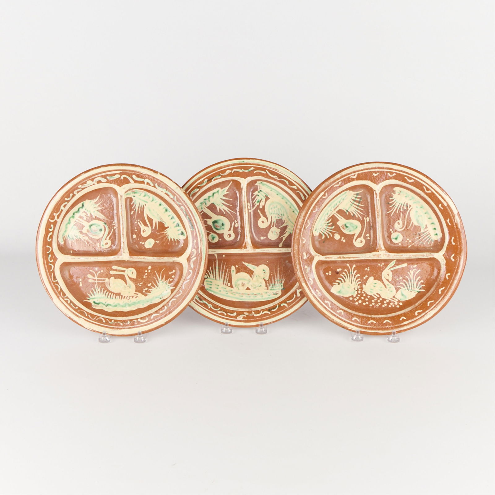 Set 3 Mexican Tlaquepaque Bandera Redware Segmented Dishes (1 of 3)