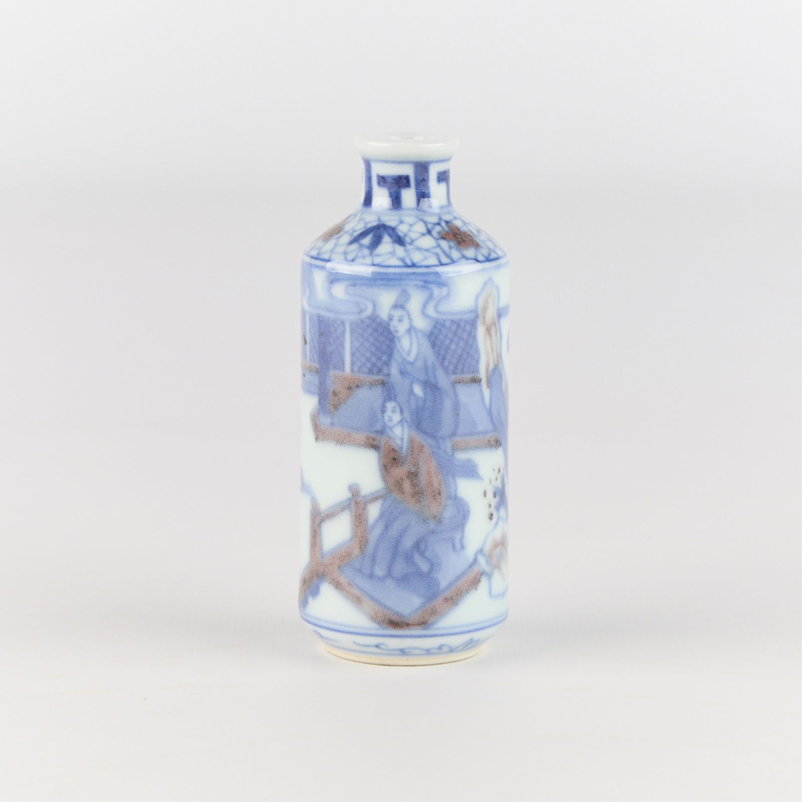 Chinese Porcelain Snuff Bottle (1 of 4)