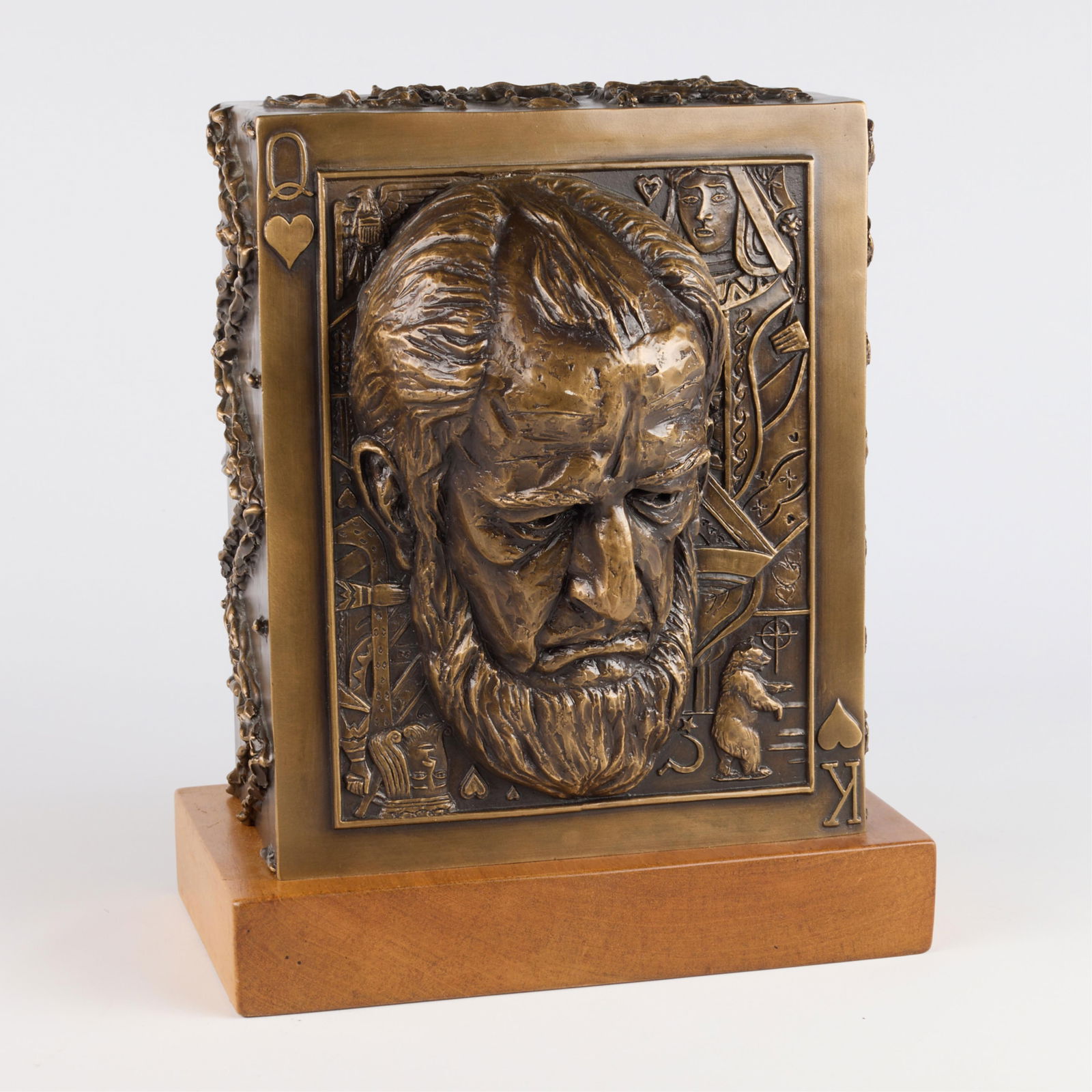 Bronze King & Queen of Hearts Relief Portrait - 42 lbs 6 oz (1 of 6)