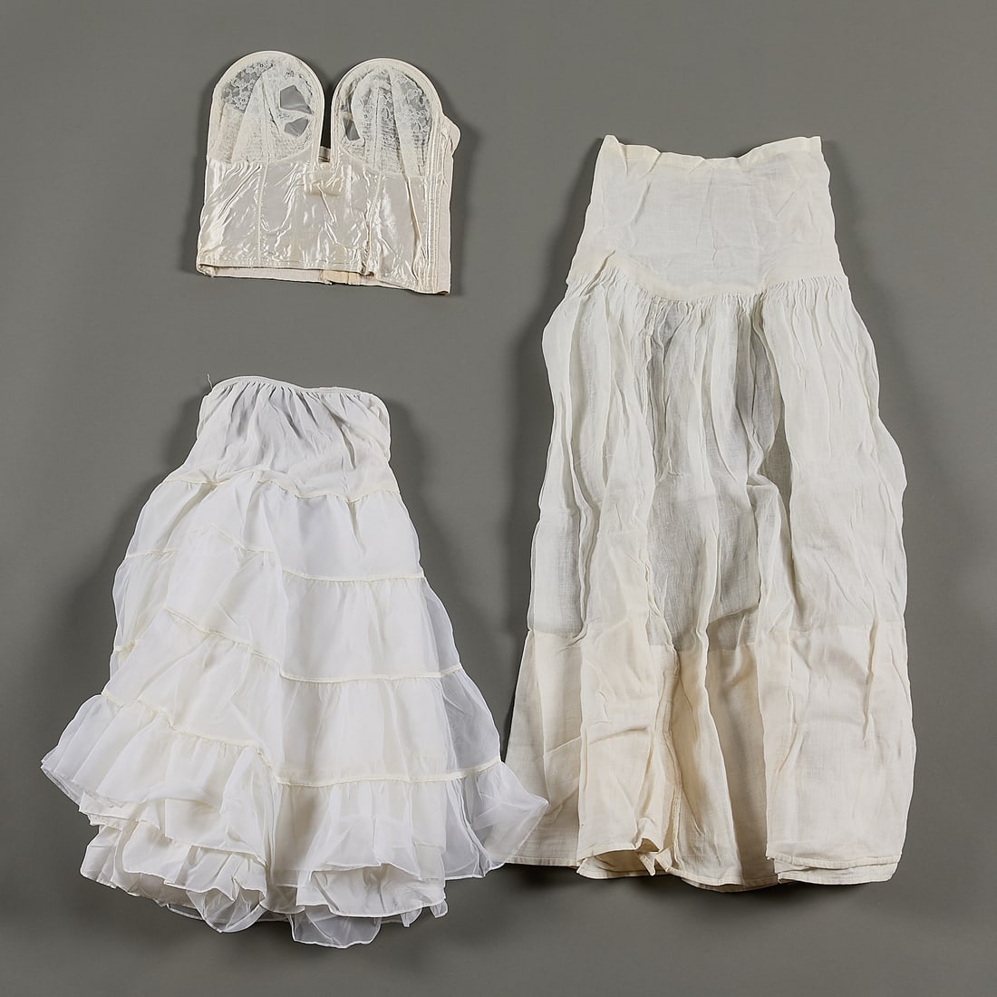 Vintage Wedding Undergarments Incl. Bra & 2 Slips (1 of 5)