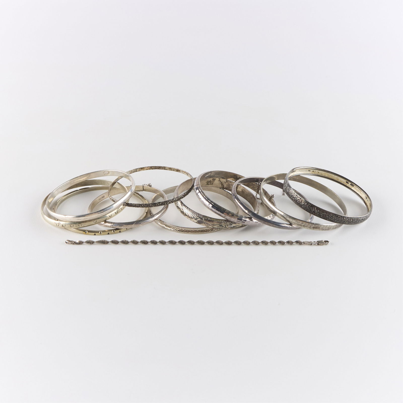 12 Sterling Silver Mexican, Thai, & Other Bangles (1 of 4)