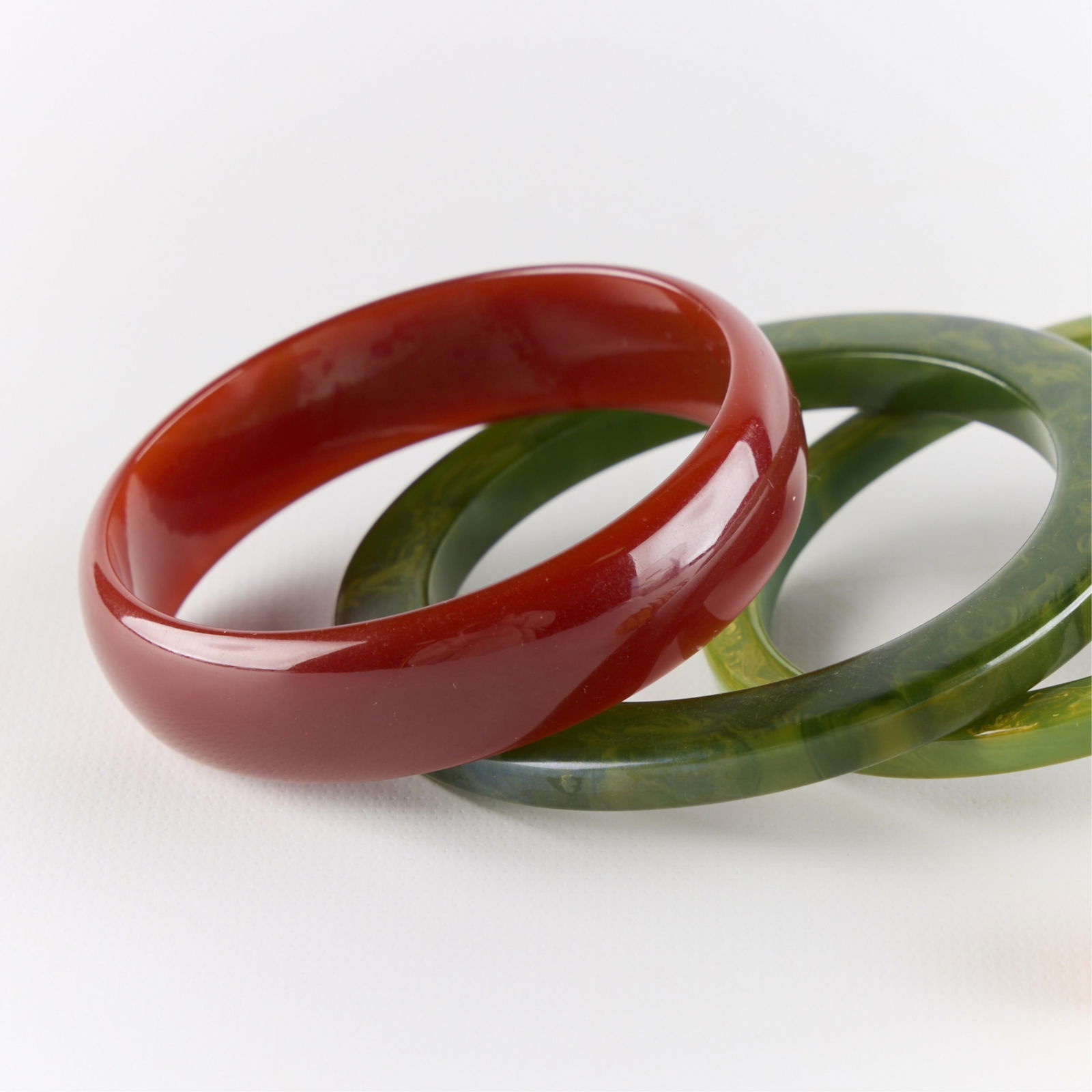 6 Bakelite Bangle Bracelets & Pin - 2