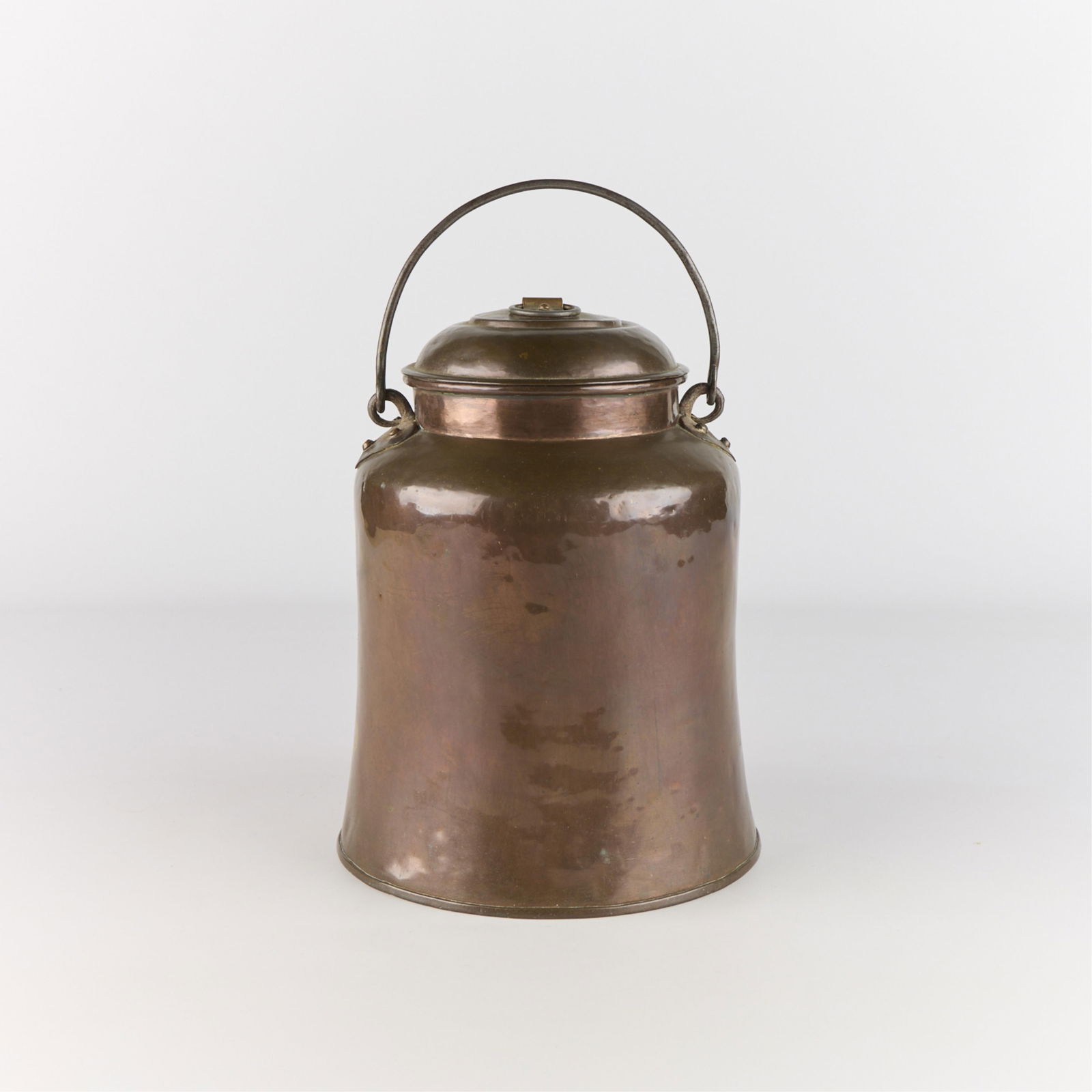 Antique Scandinavian Handwrought Copper Milk Pail: Antique Scandinavian, likely Swedish, handwrought copper bucket or "midjekanna" milk pail. Height: 11 1/2 in x diameter: 7 1/4 in. Weight: 3 lbs 1 oz.