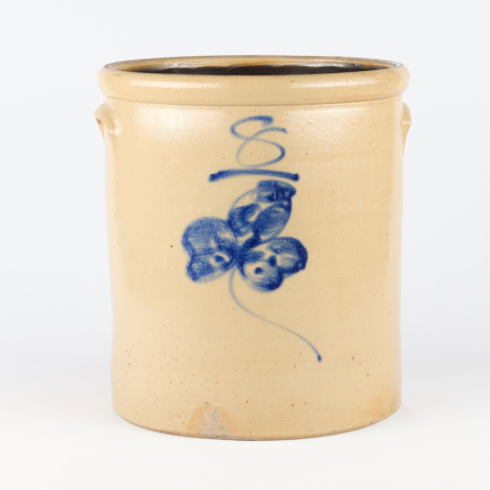 Antique Red Wing Stoneware Co. 8-Gallon Crock (1 of 3)