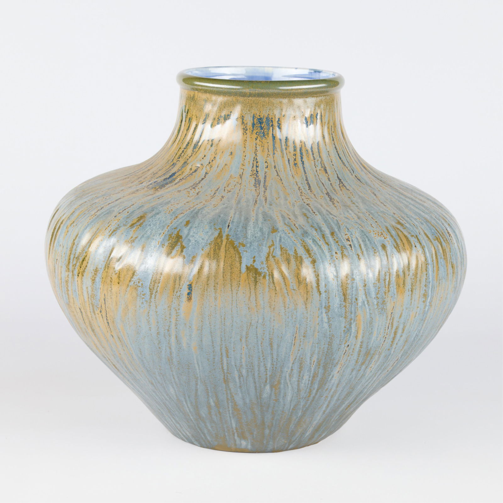 Large Red Wing 3019 Charles Murphy Crystalline Vase (1 of 5)