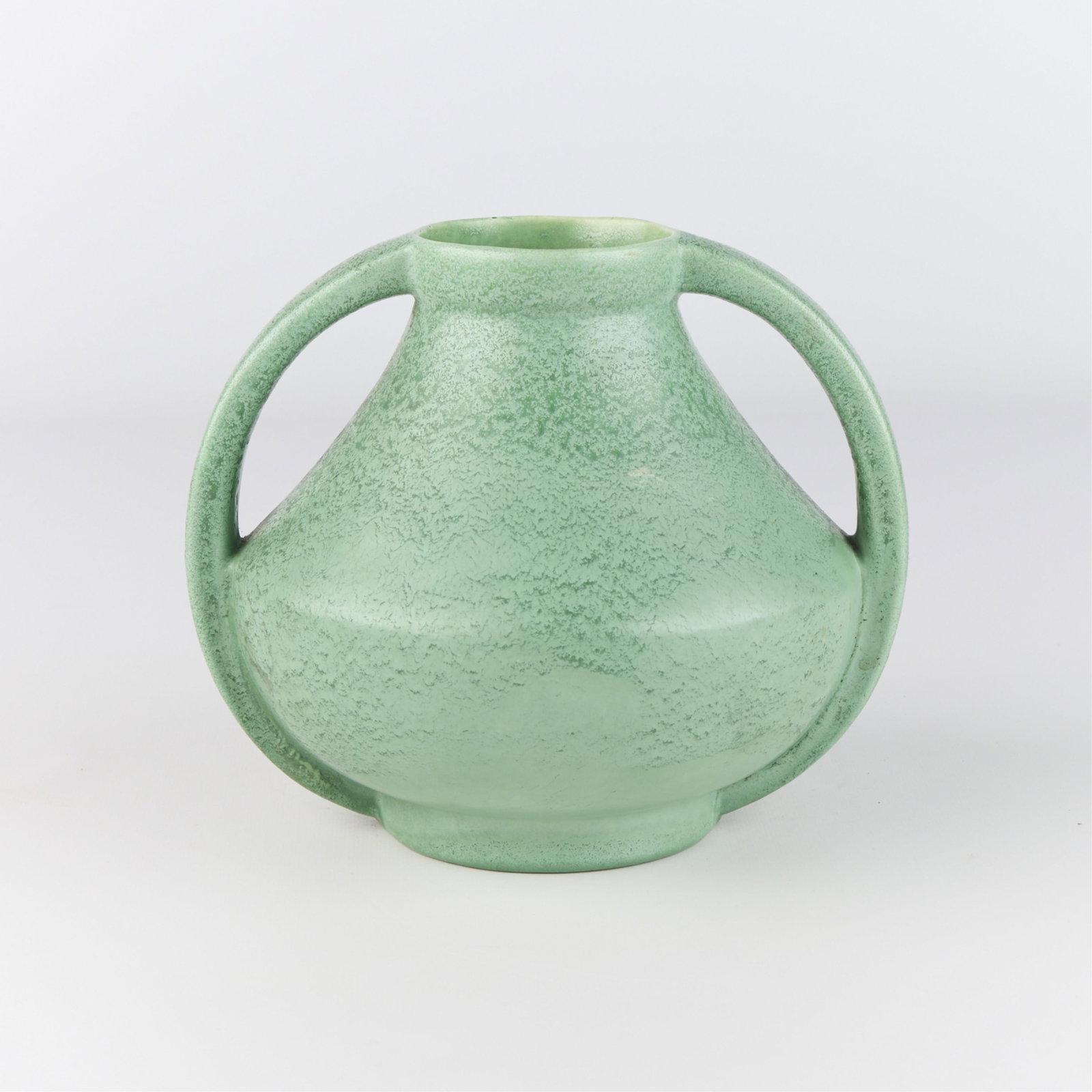Red Wing Prairie School Matte Green Vase #934 (1 of 3)