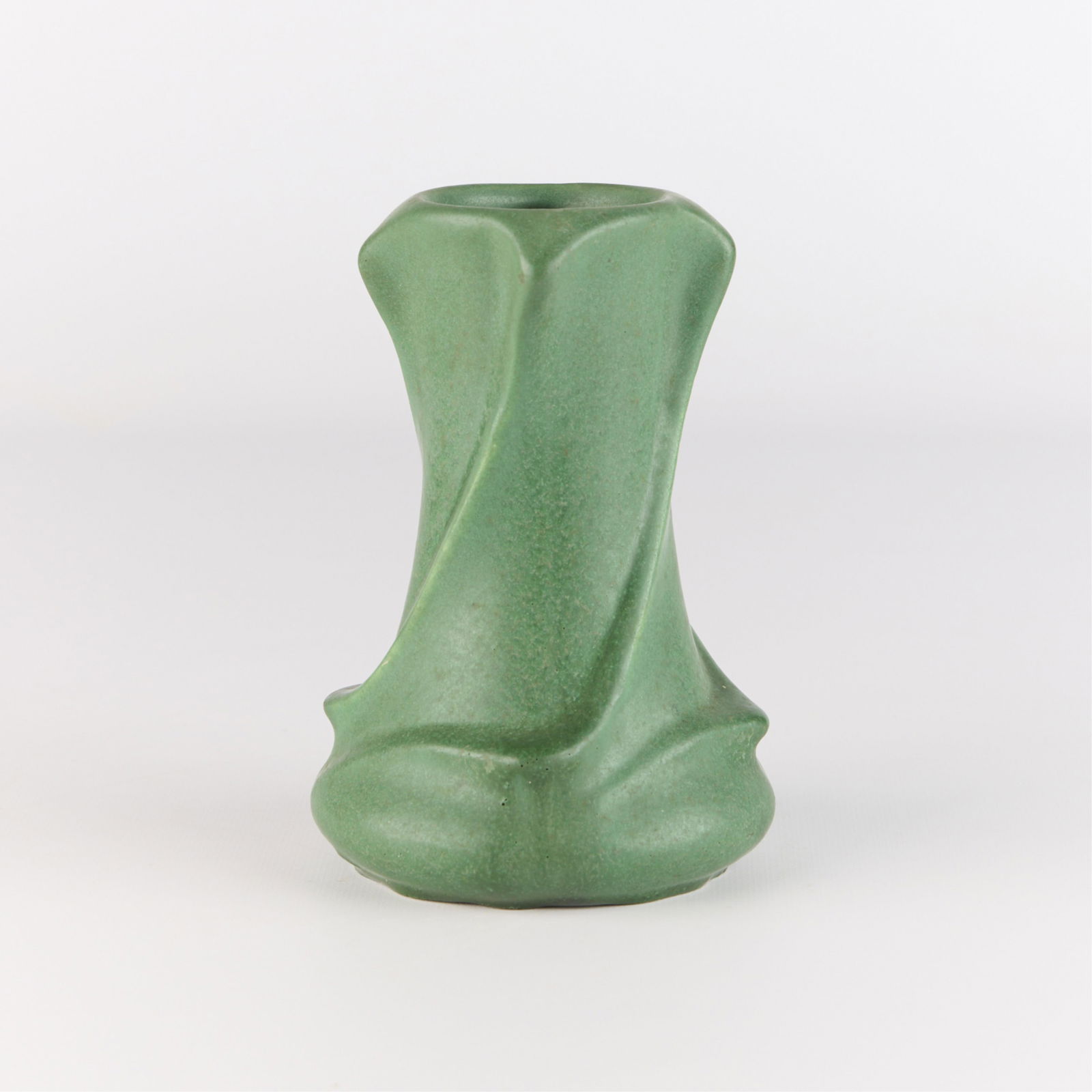 Weller Pottery Matte Green Spiral Twist Vase (1 of 5)