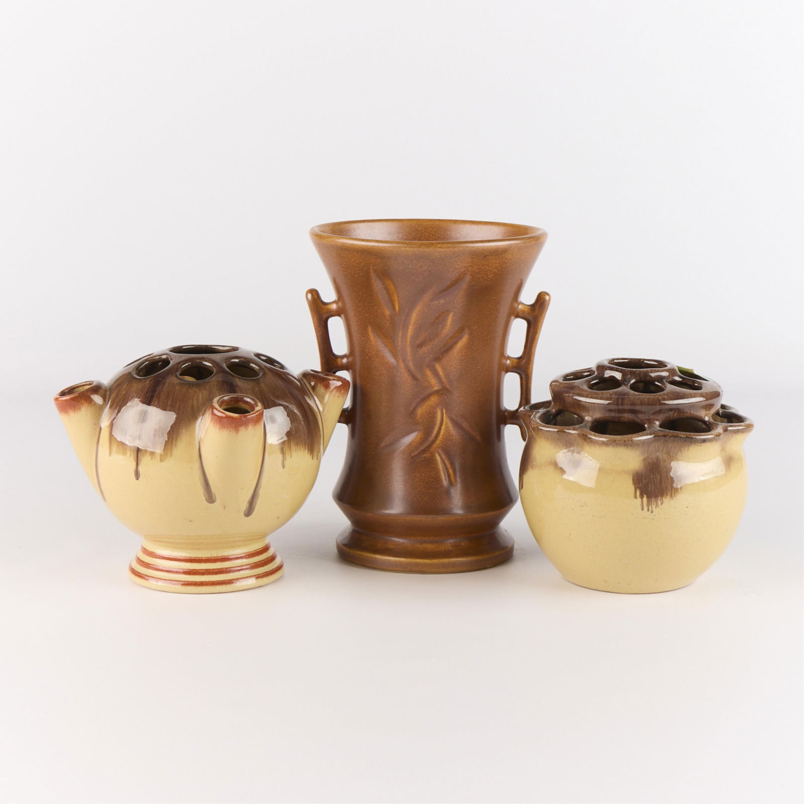 3 Monmouth Arts & Crafts Pottery Vessels (1 of 5)
