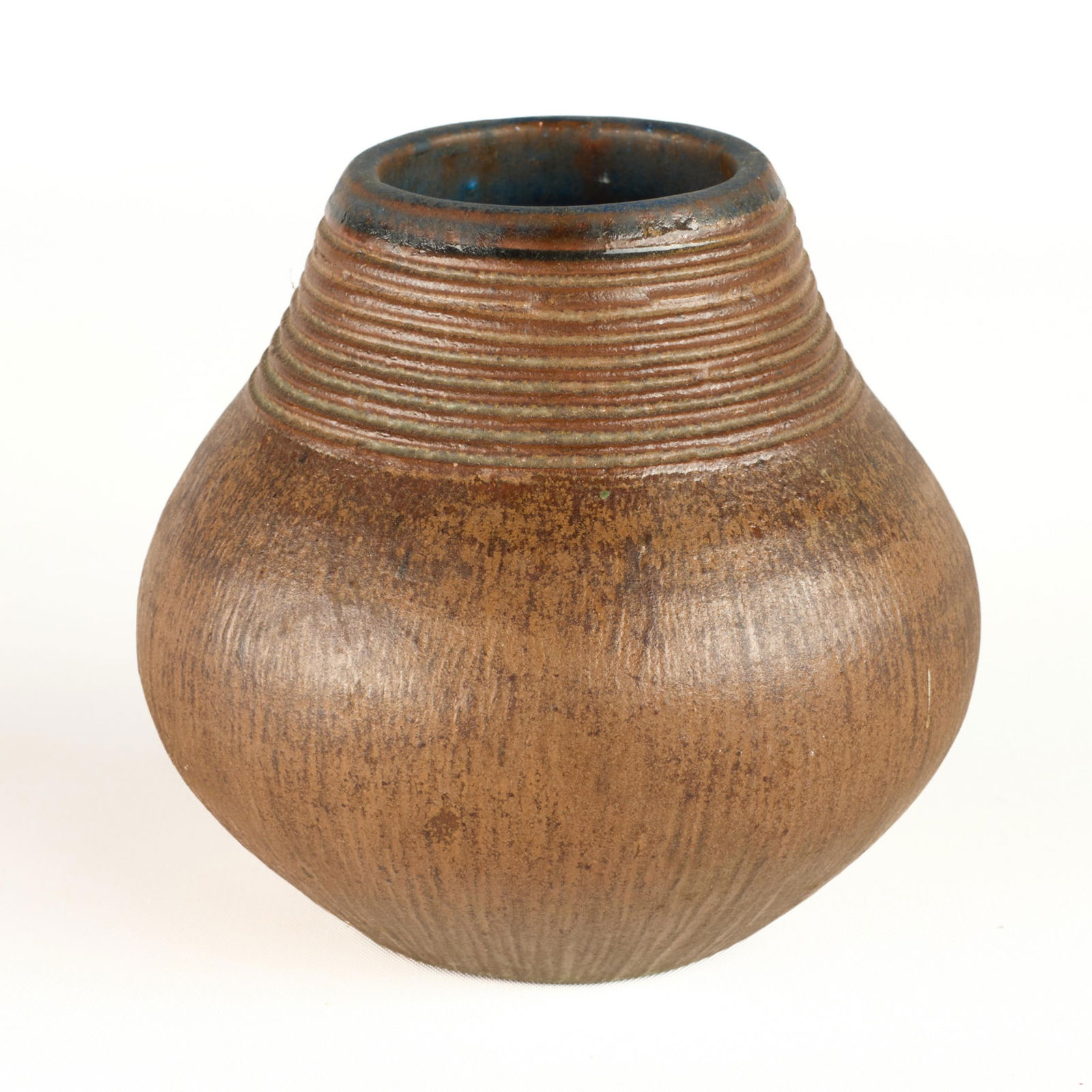 Signed C. Duncan Studio Pottery MCM Ribbed Vase (1 of 4)