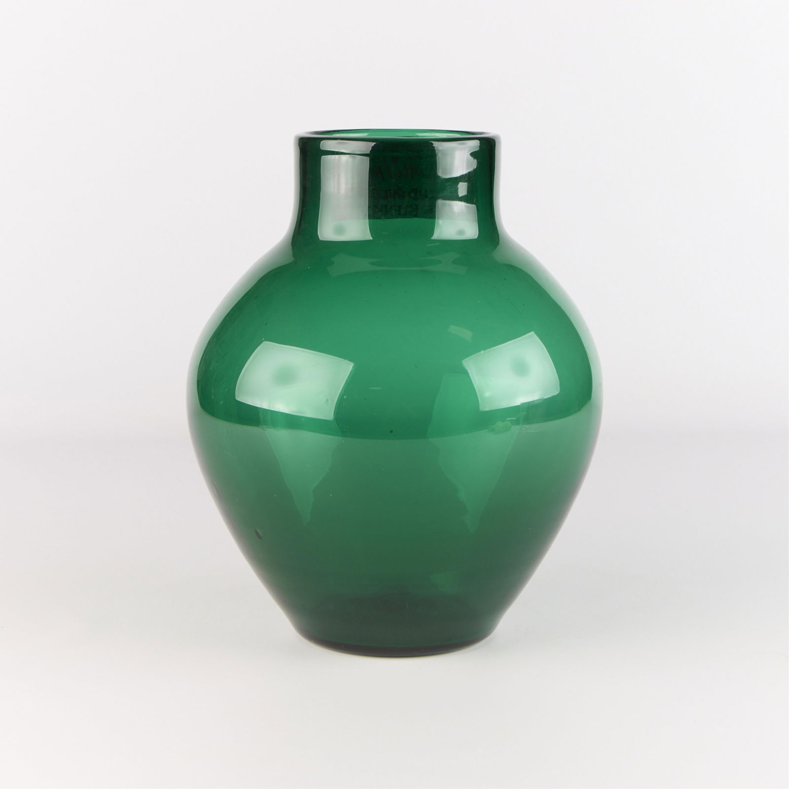 Blenko Style MCM Emerald Green Glass Vase (1 of 3)