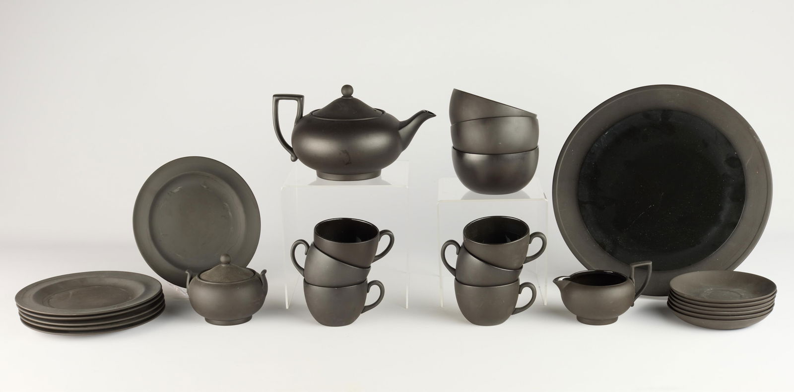 25 Pcs Wedgwood Black Basalt Dishes (1 of 6)