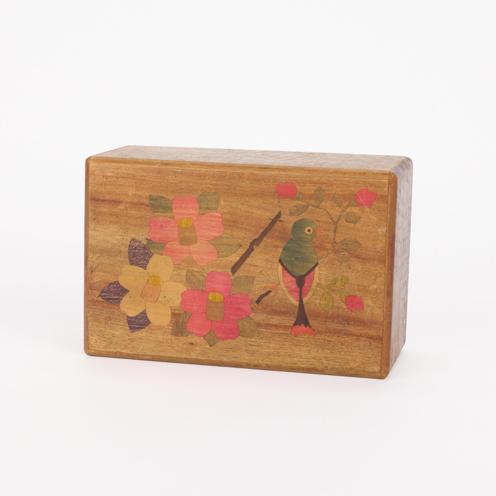 Japanese Wooden Himitsu-Bako Secret Puzzle Box: Wooden Japanese himitsu-bako or secret mystery puzzle box. With intricate inlaid geometric marquetry. Depicting a landscape scene along one side, and a vibrant bird amongst foliate motifs along the
