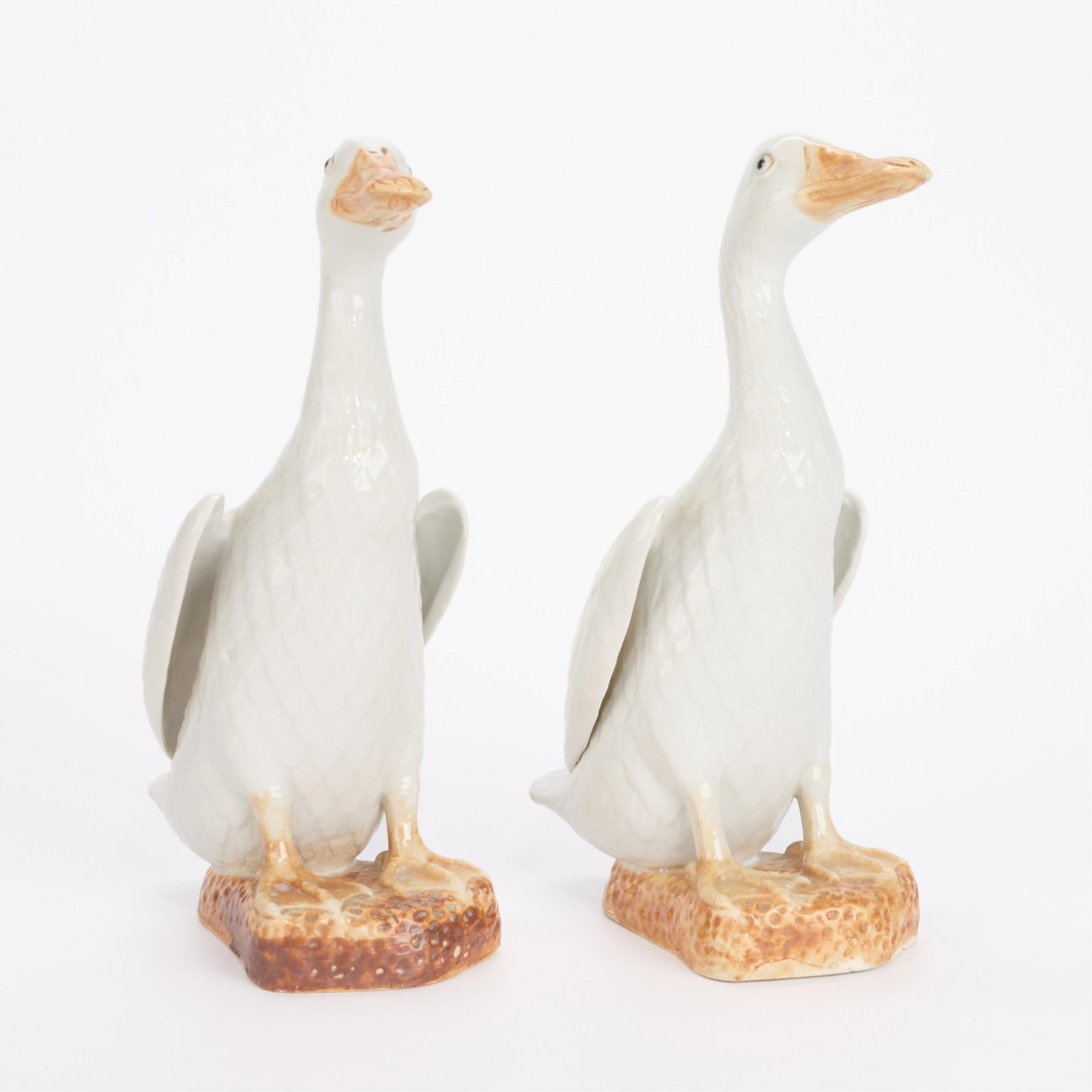2 Chinese Export Porcelain Geese Figures (1 of 4)