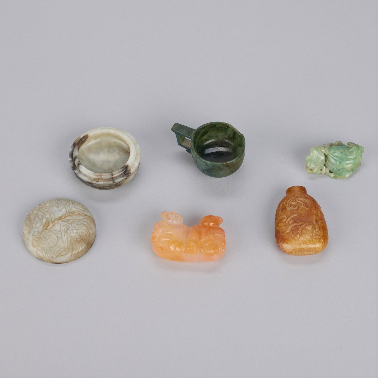 5 Chinese Carved Hardstones & Jade (1 of 8)