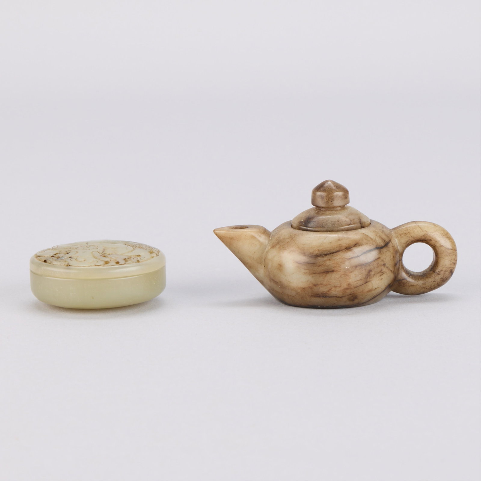 2 Chinese Jade Vessels (1 of 6)