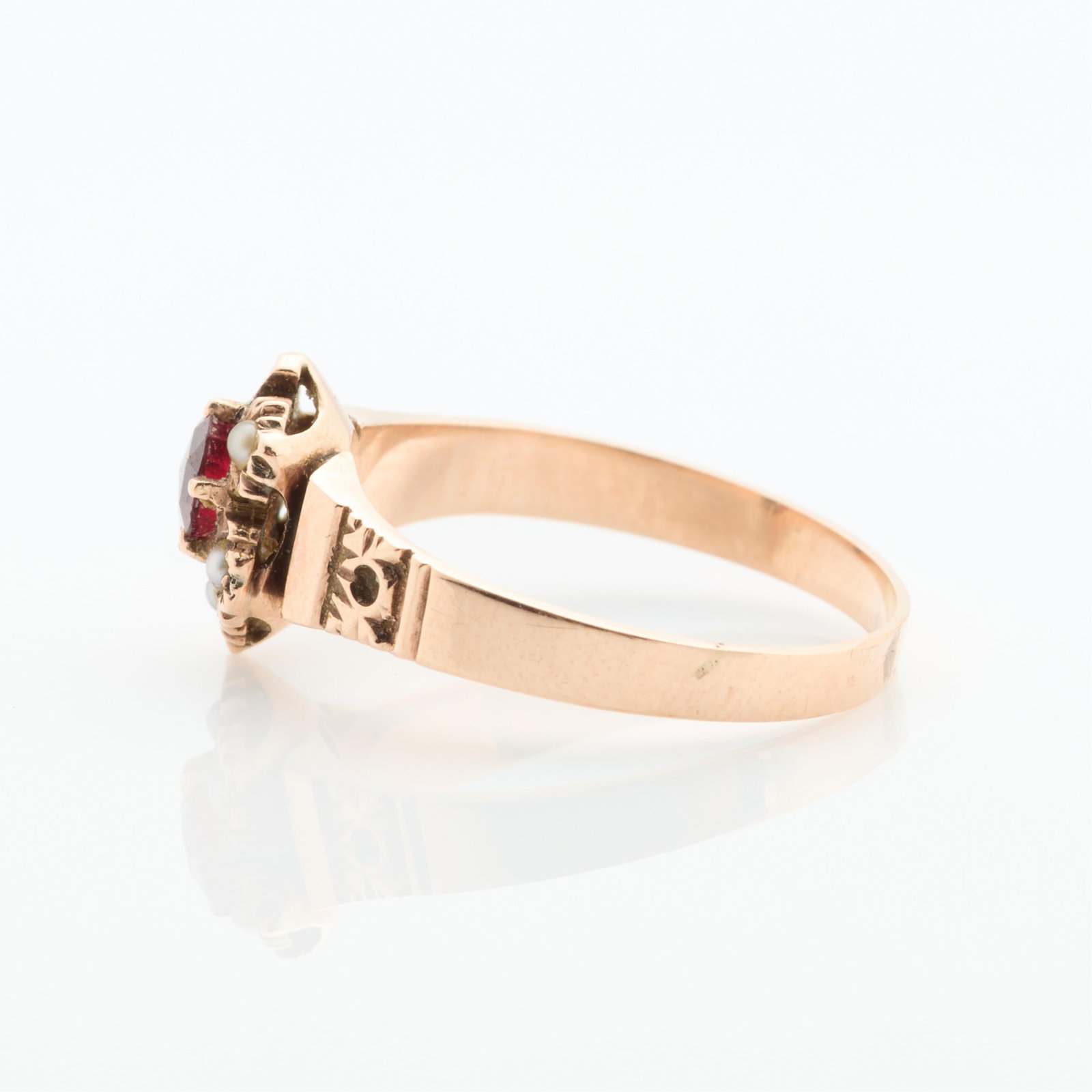 14k Gold Victorian Maple Leaf Ring - 3
