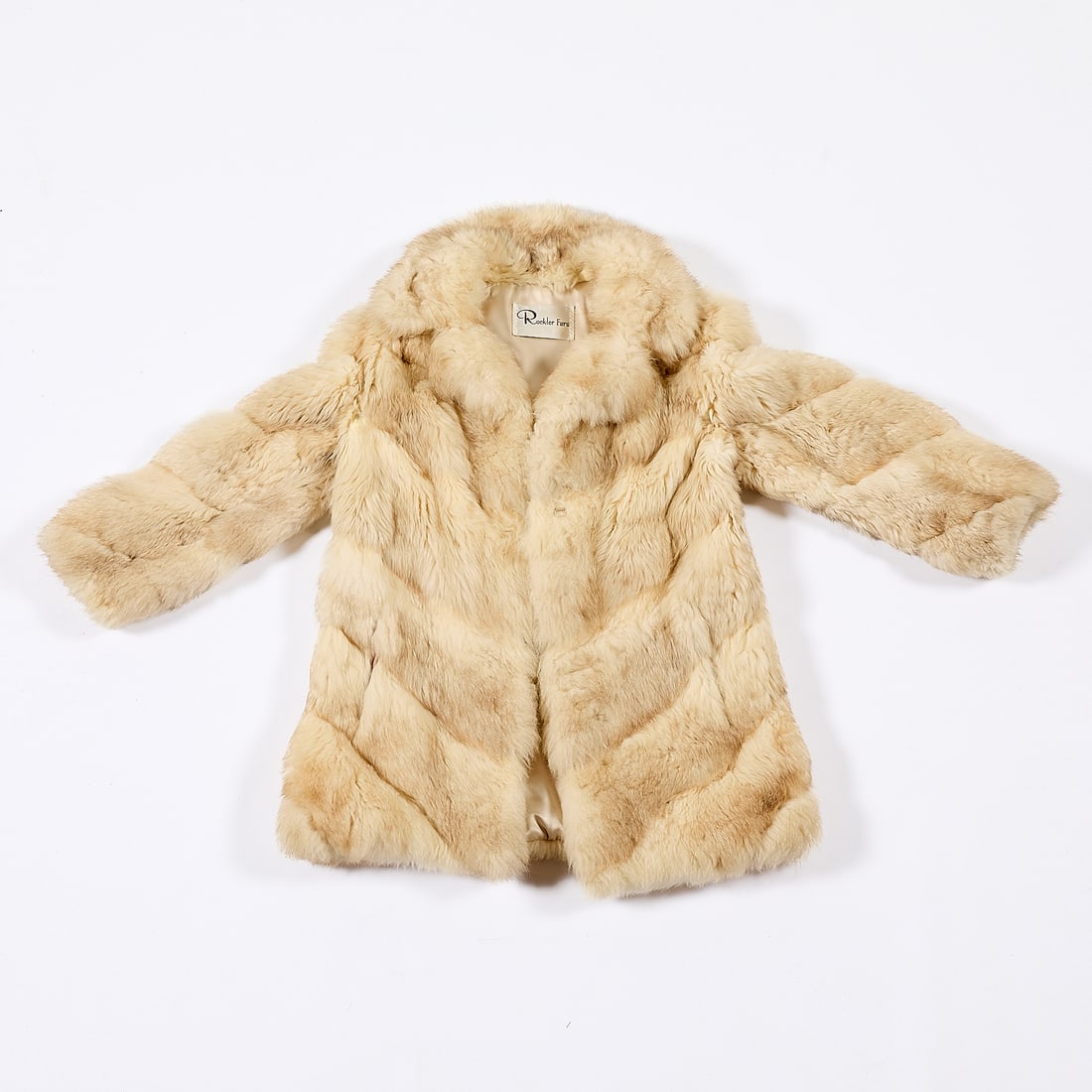 Rockler Furs White Fur Coat (1 of 6)