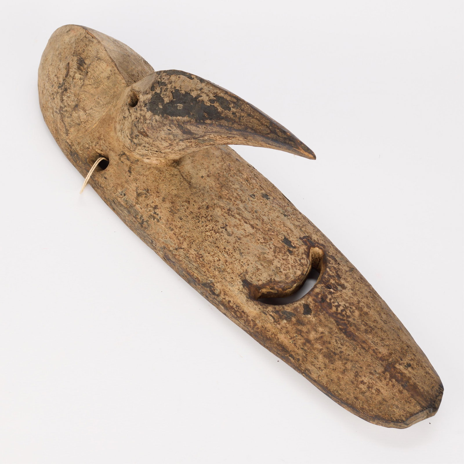 PNG Sepik River Wood Mask: Papua New Guinea, Sepik River region carved wooden mask. Provenance: Purchased in Sydney, Australia, May 1980; Private Minnesota Collection. Height: 21 1/2 in x width: 5 1/2 in x depth: 7 3/4 in.