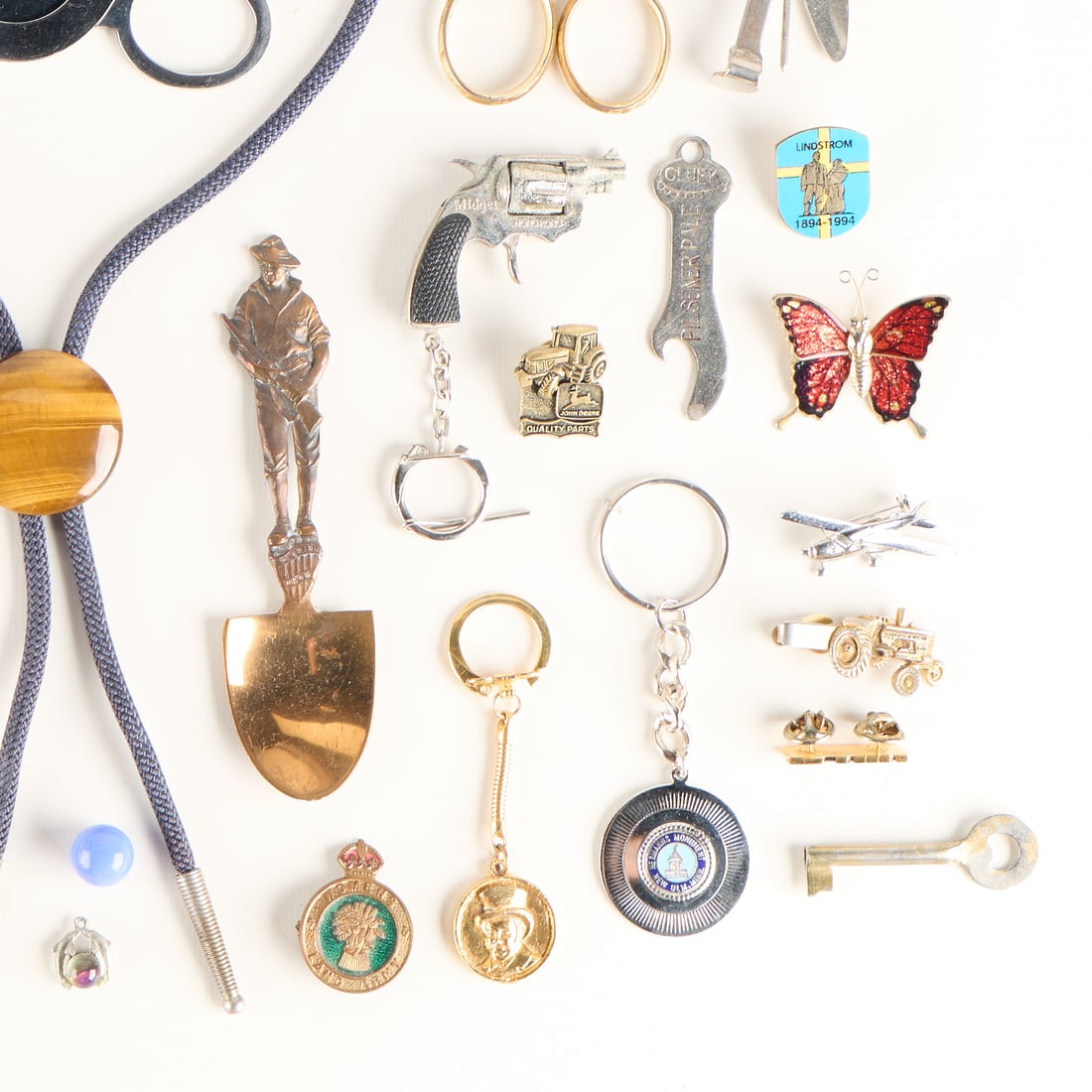 Misc Group Commemorative Pins, Buckles & Keychains - 5
