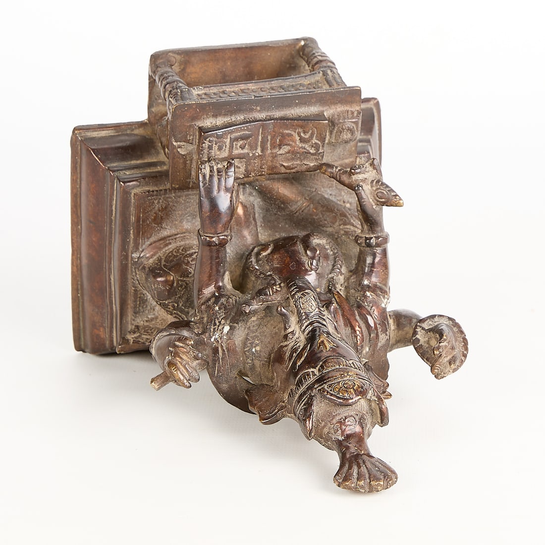 Indian Bronze Ganesha Figure - 3