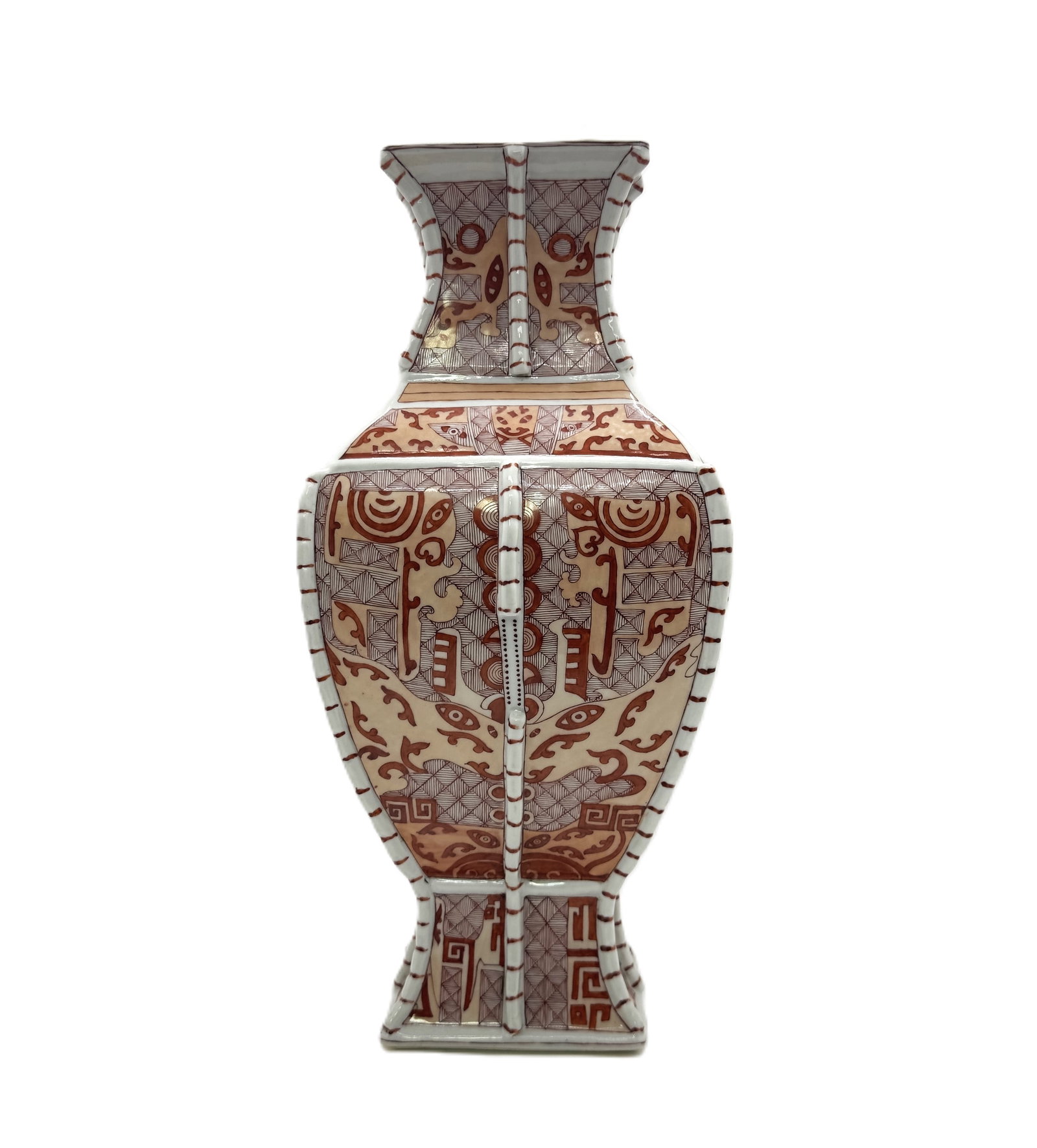 An iron-red-enamelled and gilt-decorated daji wall plaque: An iron-red-enamelled and gilt-decorated daji wall plaque,Height :13.18''(33.5cm)