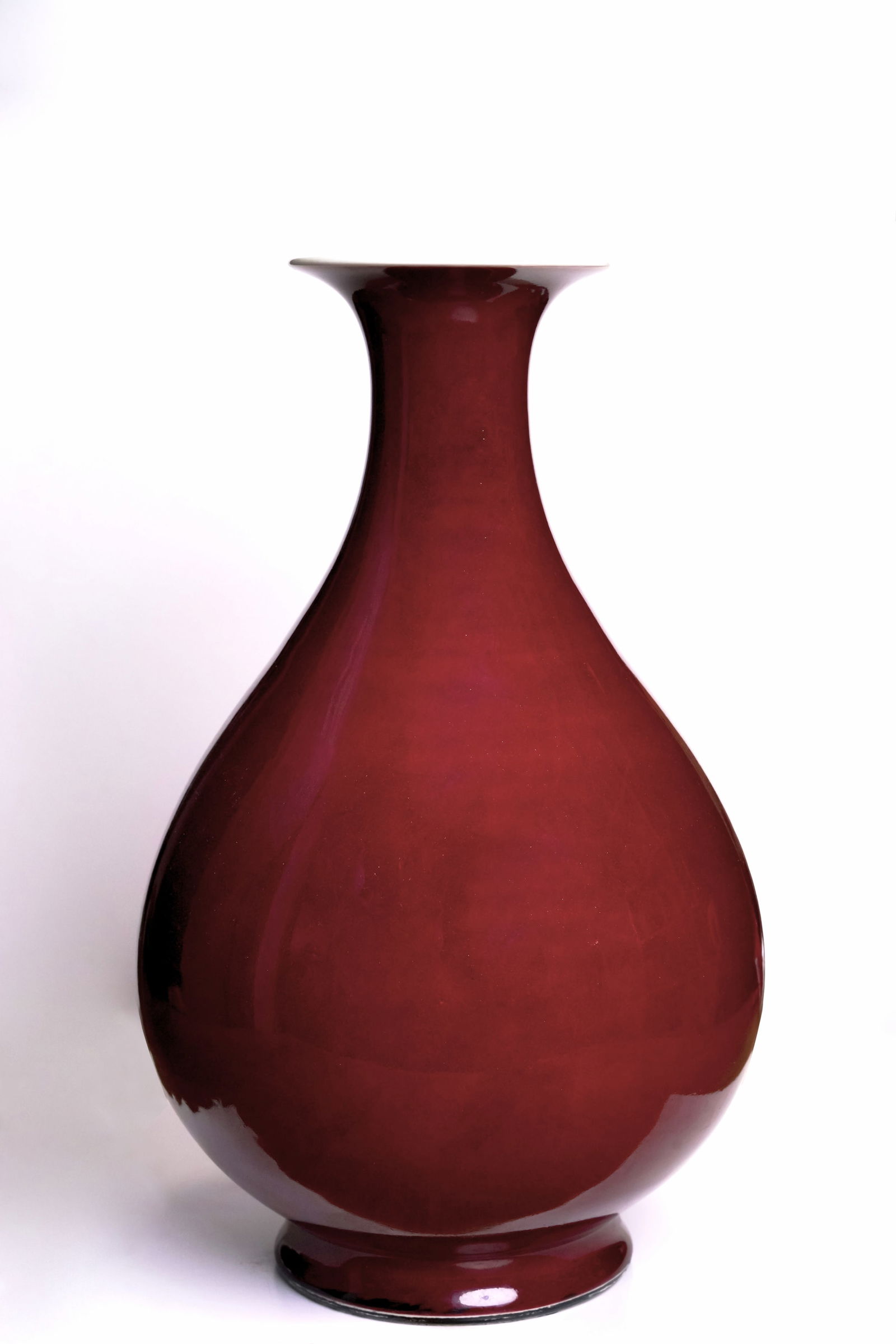 Monochrome Oxblood Red Pear-Shaped Vase (1 of 2)