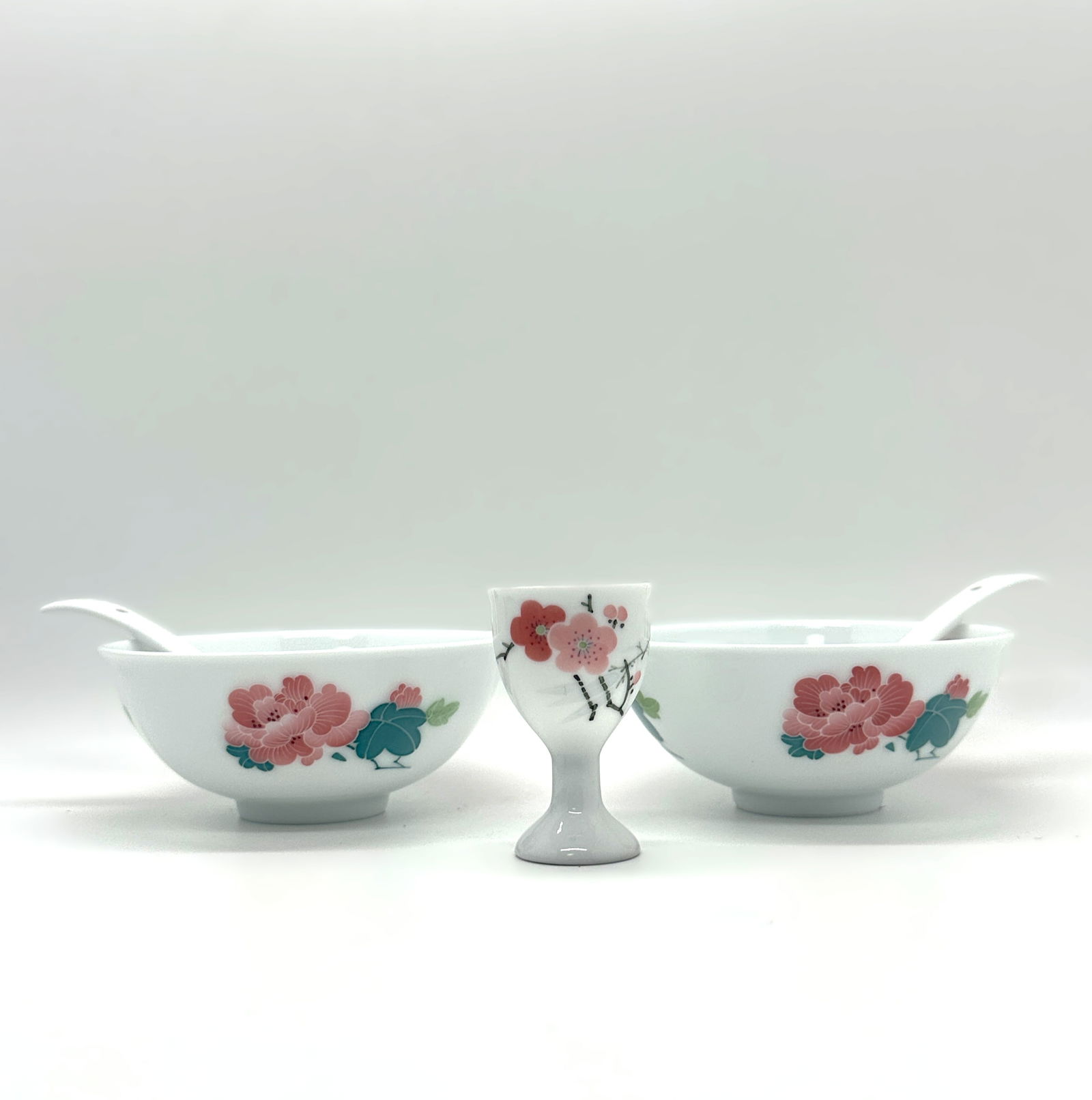 Jingdezhen Underglaze Five-Color Floral Tableware Set,20th.C (1 of 3)