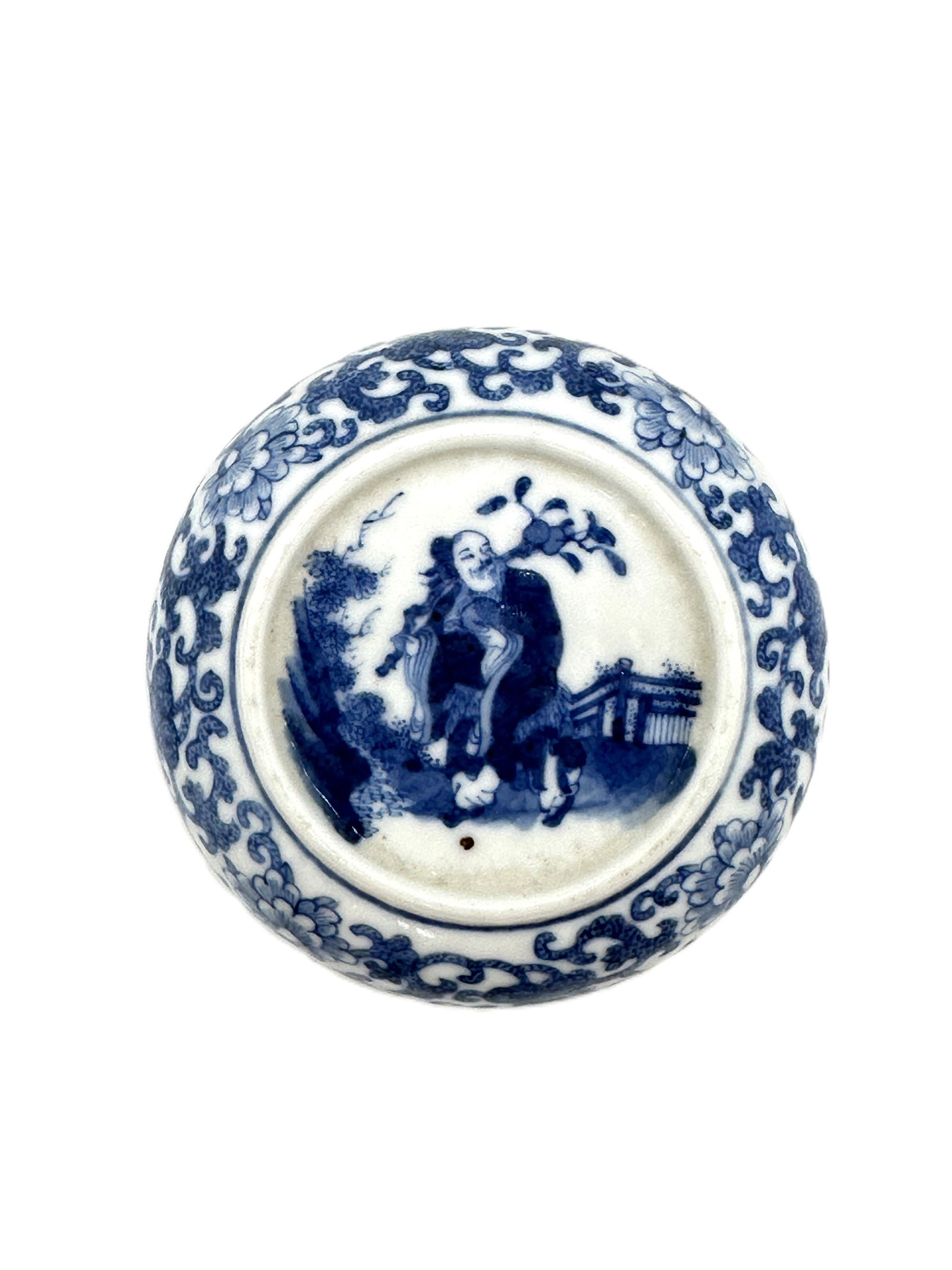 Chinese Blue and White Porcelain Ink Pad Box with the Motif of "Dongfang Shuo Stealing the Peach (1 of 2)