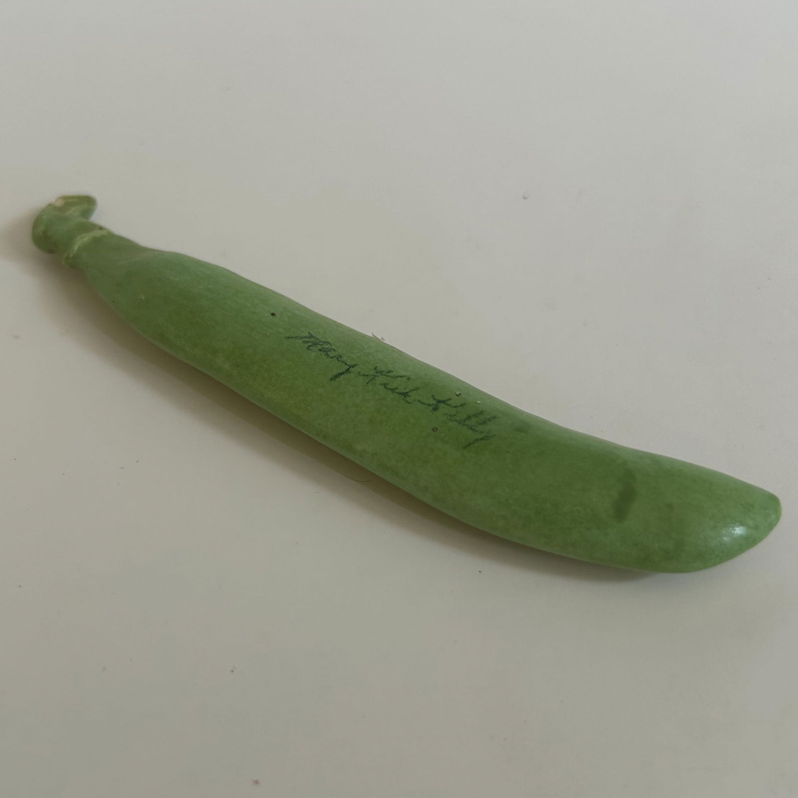 Mary Kirk Kelly (Alabama, 1918-2013) Realistic Ceramic Snap Pea (1 of 4)