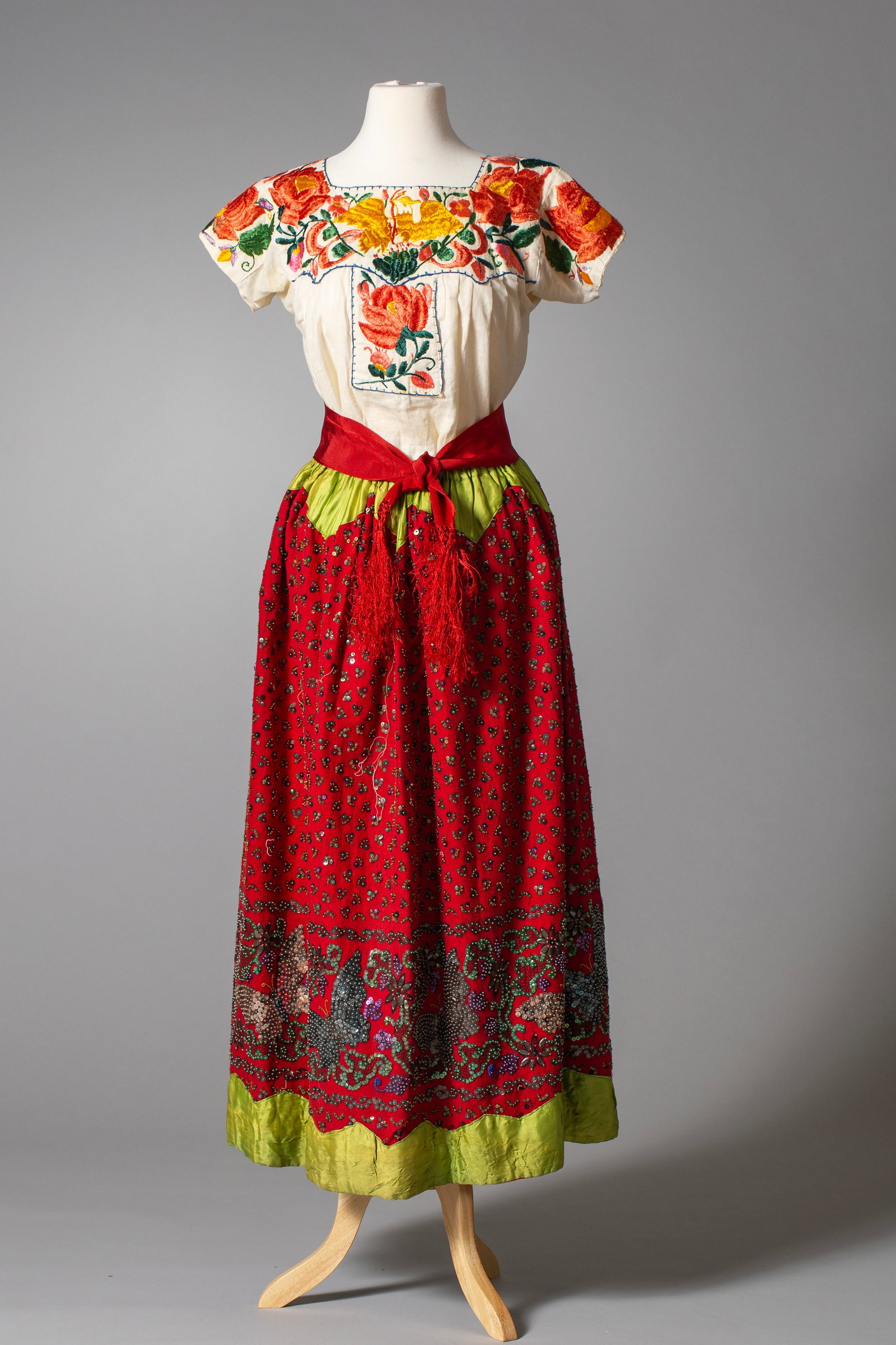 Vintage Mexican China Poblana Gala Outfit with Sash: Hand embroidered with sequence; Imitation silk; Nice embroidered butterflies on skirt and roses on blouse, Ca. Early to Mid 19th Century