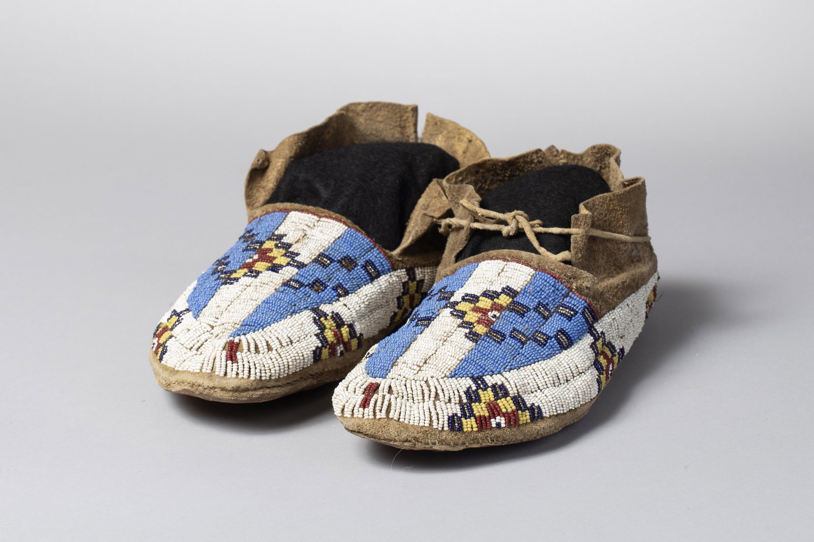 Beaded Sioux Moccasins, 1890s (1 of 5)