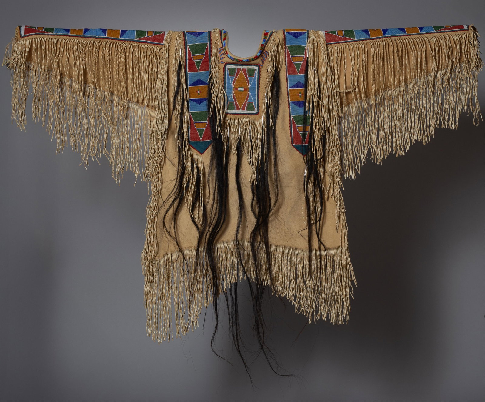 Crow Beaded War Shirt (1 of 8)