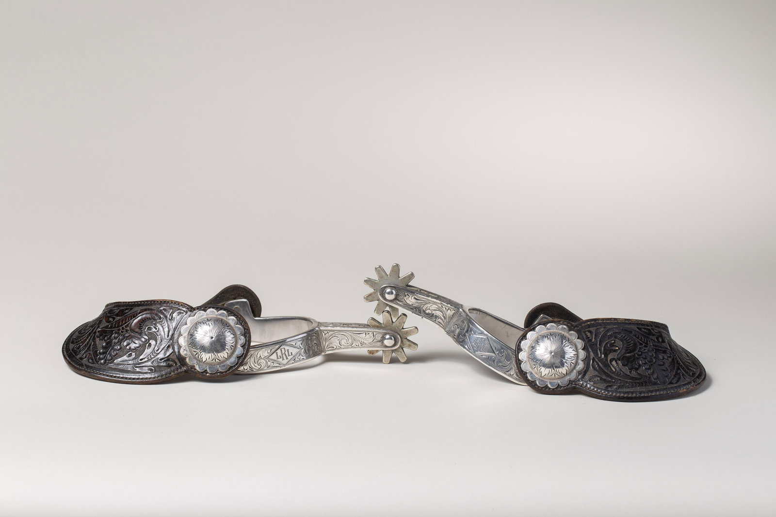 Hollywood Saddlery Silver Engraved Spurs, 1940s (1 of 7)