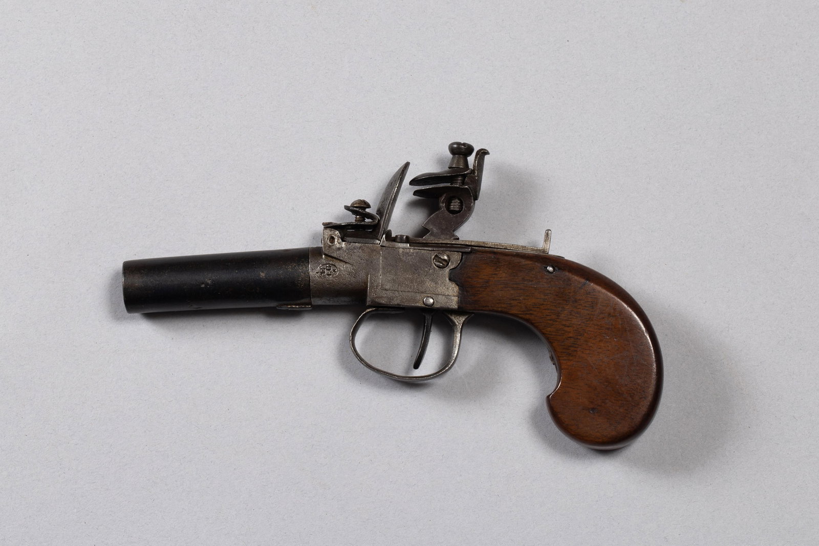 Antique French 1820s Flint Ladies Muff pistol (1 of 5)