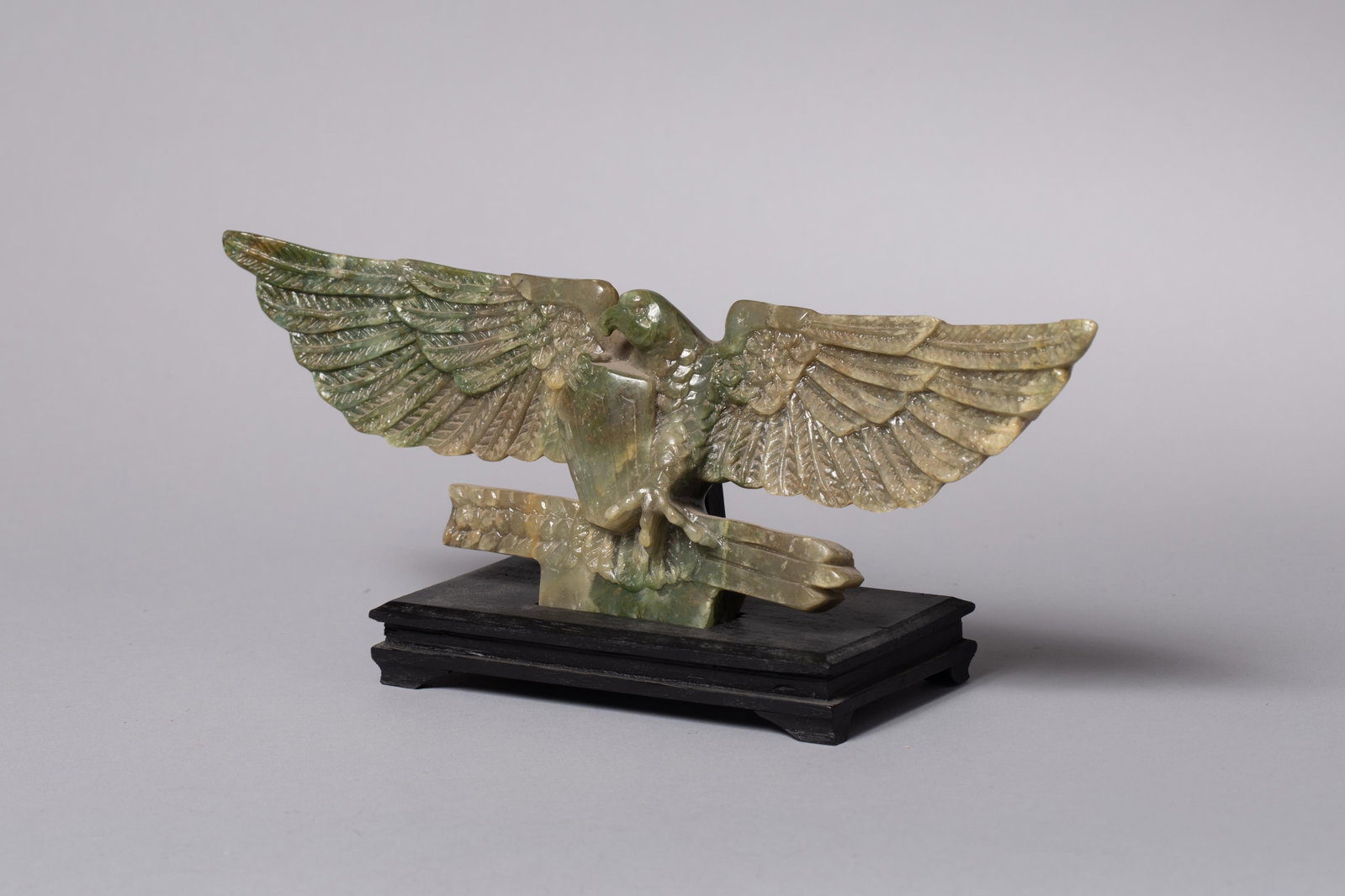 Jade Presentation Eagle - 2