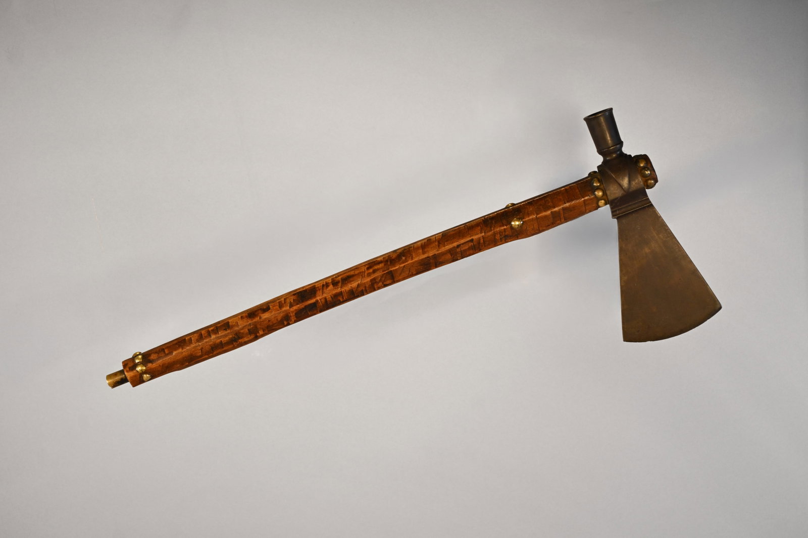 Native American Tomahawk Pipe (1 of 4)